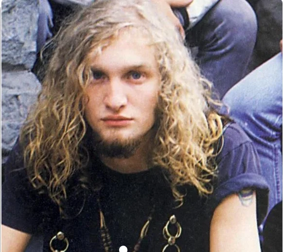 Snapshot of Layne Staley in the 80s